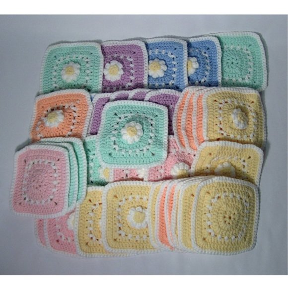 SOLD Hand Crocheted Granny Squares Pastel Flower 5 x 5 Lot of 36